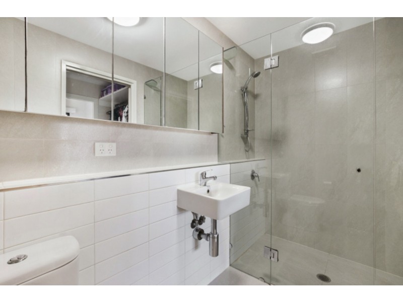 6/20 Queens Road, Taringa QLD 4068