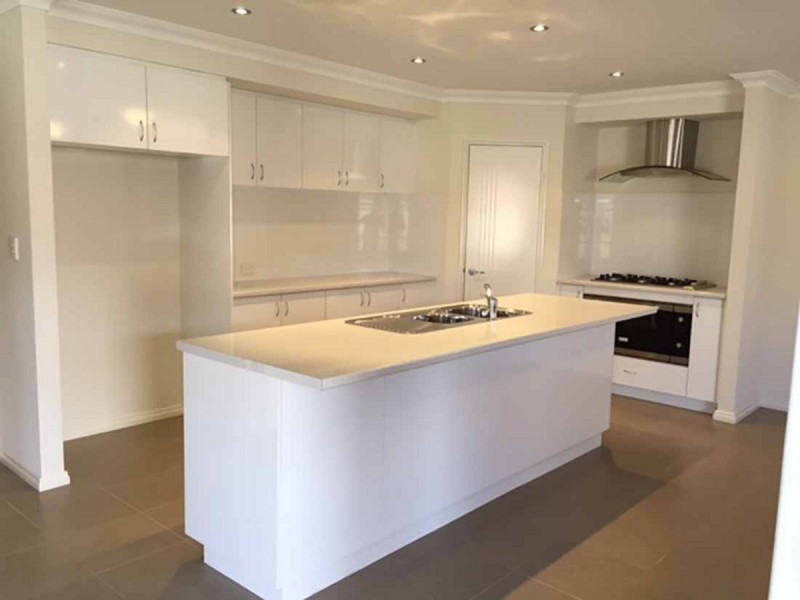 12 Riversdale Pass, Jandakot WA 6164