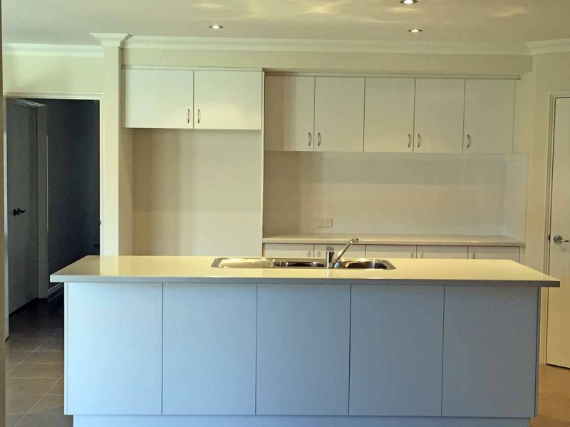 12 Riversdale Pass, Jandakot WA 6164