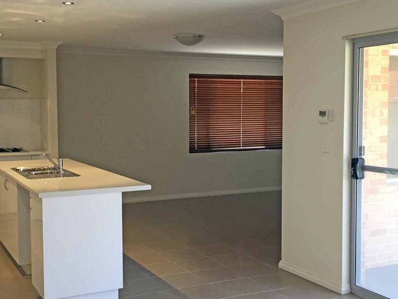 12 Riversdale Pass, Jandakot WA 6164