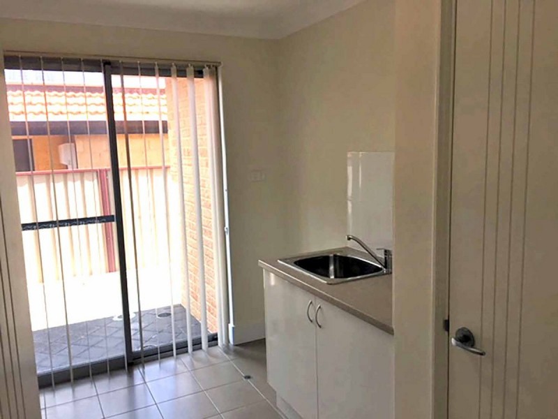 12 Riversdale Pass, Jandakot WA 6164