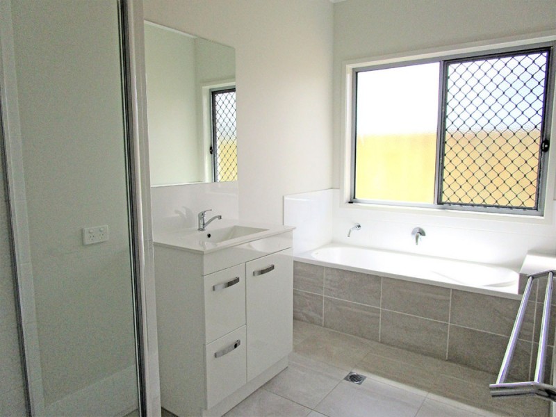40 Splendid Parade, Narangba QLD 4504