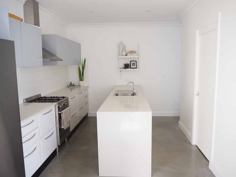 10 Ulster Avenue, Warilla NSW 2528