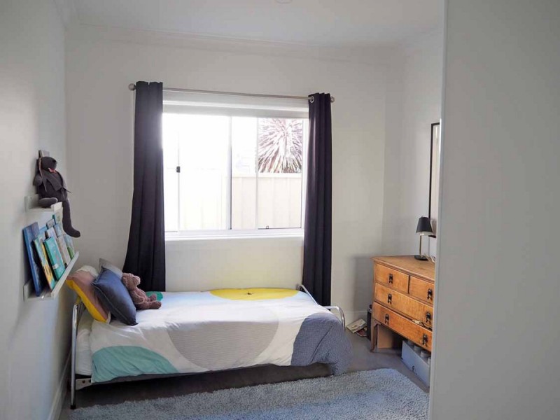 10 Ulster Avenue, Warilla NSW 2528