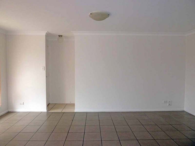 1/26 Kirkstall Street, Holmview QLD 4207