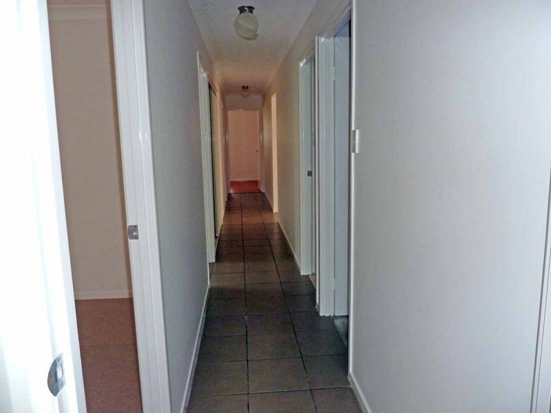 1/26 Kirkstall Street, Holmview QLD 4207