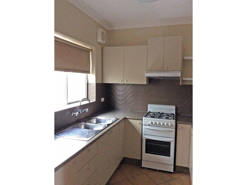 2/292 Seaview Road, Henley Beach SA 5022