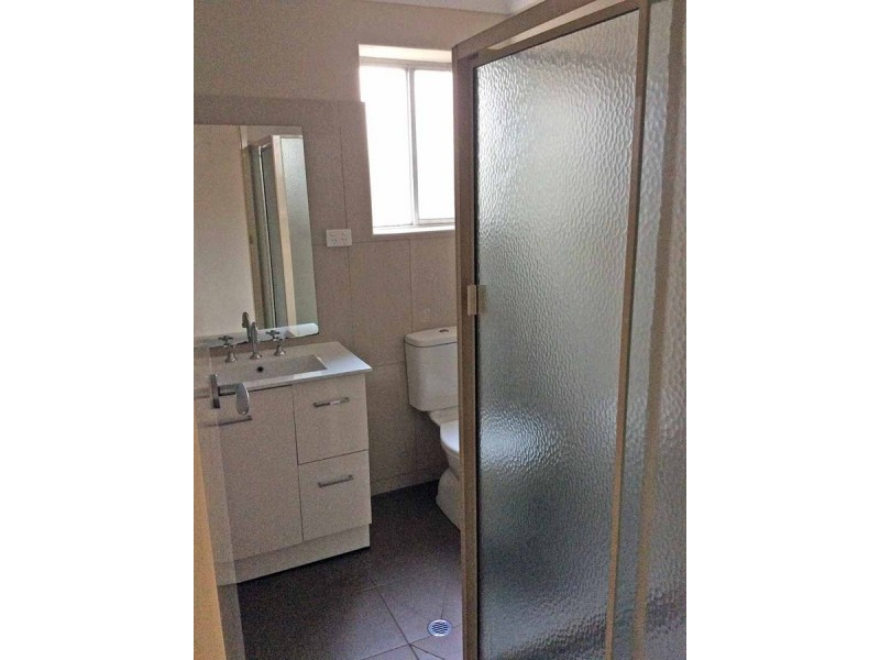 2/292 Seaview Road, Henley Beach SA 5022