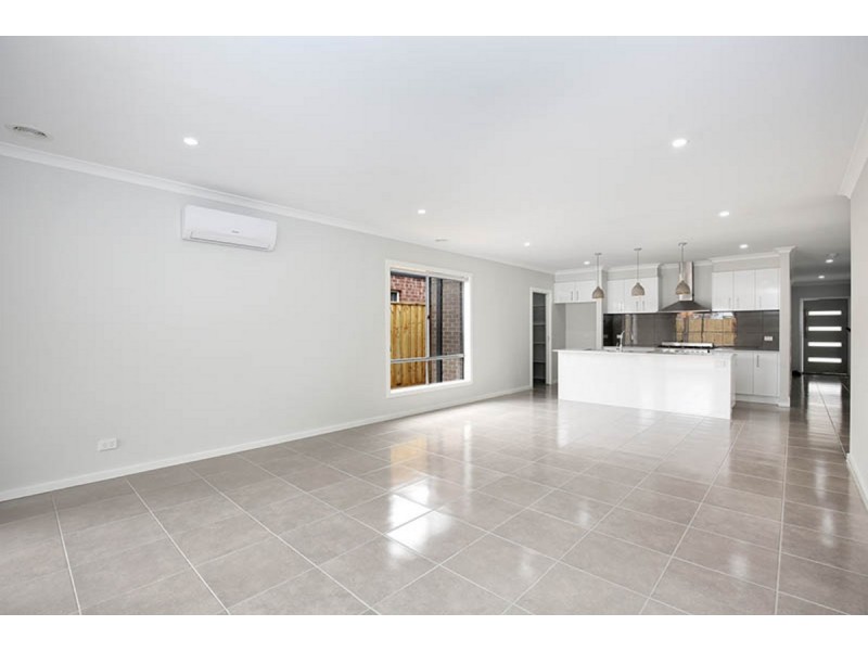 31 Maryborough Drive, Wyndham Vale VIC 3024