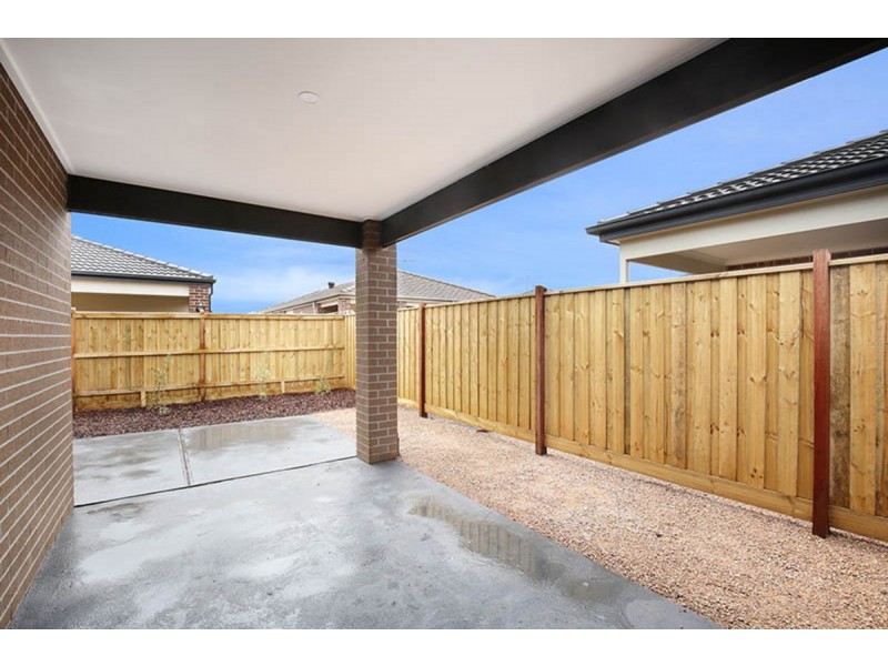 31 Maryborough Drive, Wyndham Vale VIC 3024