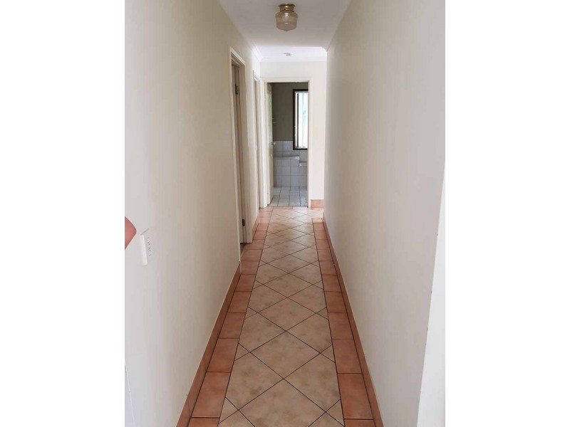 55 Highfield Drive, Merrimac QLD 4226