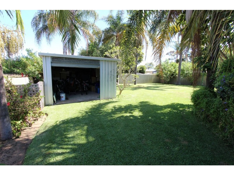 3 Barnes Way, Mandurah WA 6210