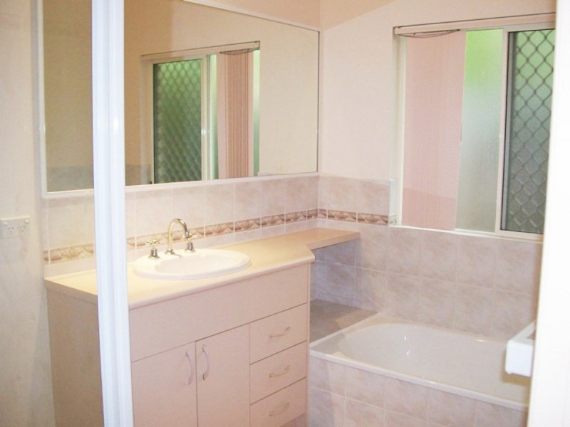 5 Daintree Close Forest Gardens, Mount Sheridan QLD 4868