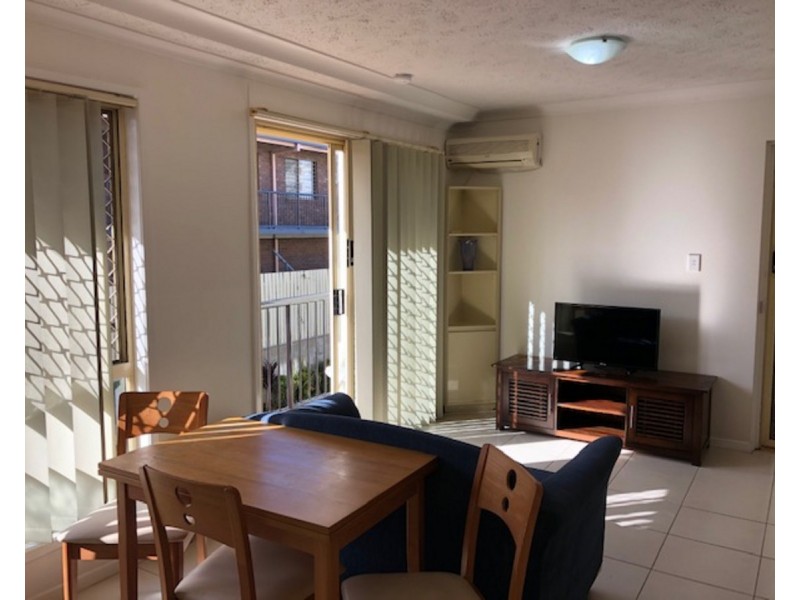 9/63 Queen Street, Southport QLD 4215
