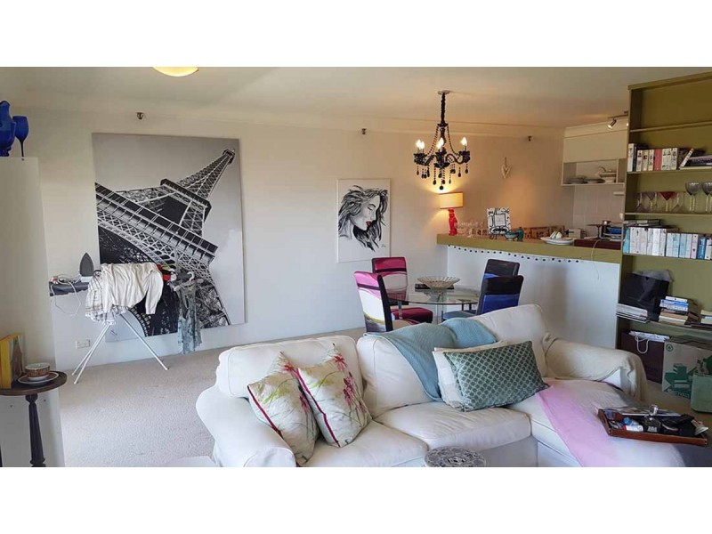 83/2 Admiralty Drive, Paradise Waters QLD 4217