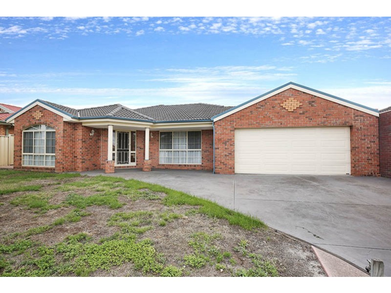 102 Harmony Drive, Tarneit VIC 3029