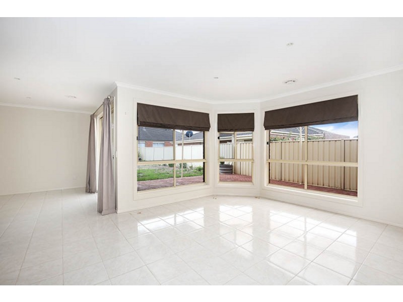 102 Harmony Drive, Tarneit VIC 3029