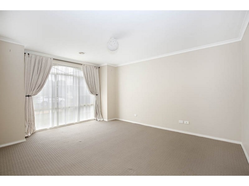 102 Harmony Drive, Tarneit VIC 3029