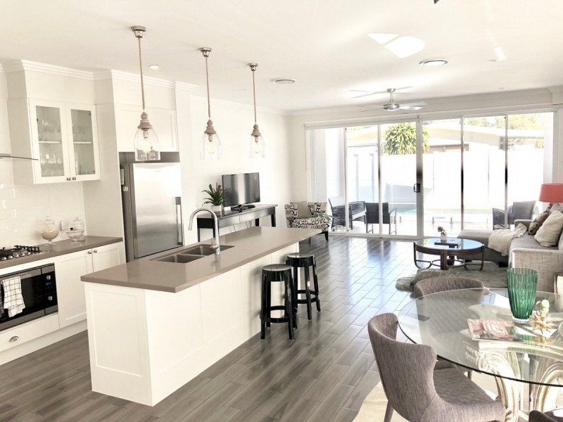 1/18 Bali Avenue, Palm Beach QLD 4221