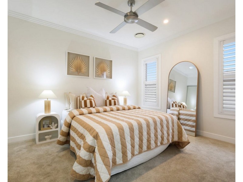 1/18 Bali Avenue, Palm Beach QLD 4221