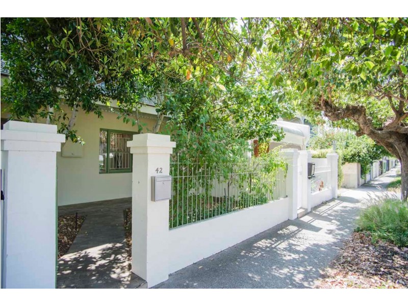 42 Randell Street, Perth WA 6000