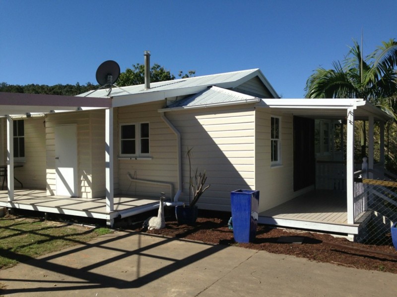 234A Savages Road, Brookfield QLD 4069