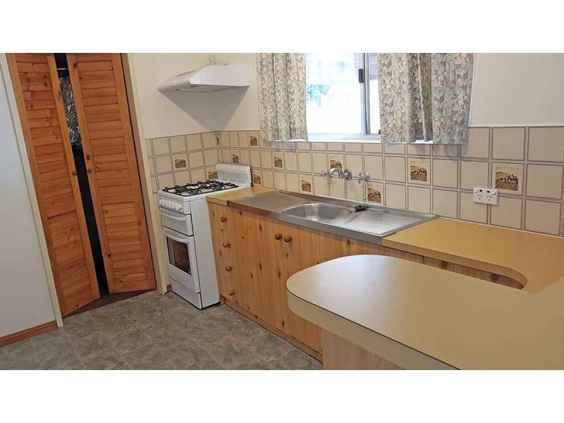 7 Glenhelen Road, Morphett Vale SA 5162