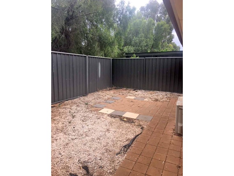 18 Hamra Drive, Smithfield SA 5114