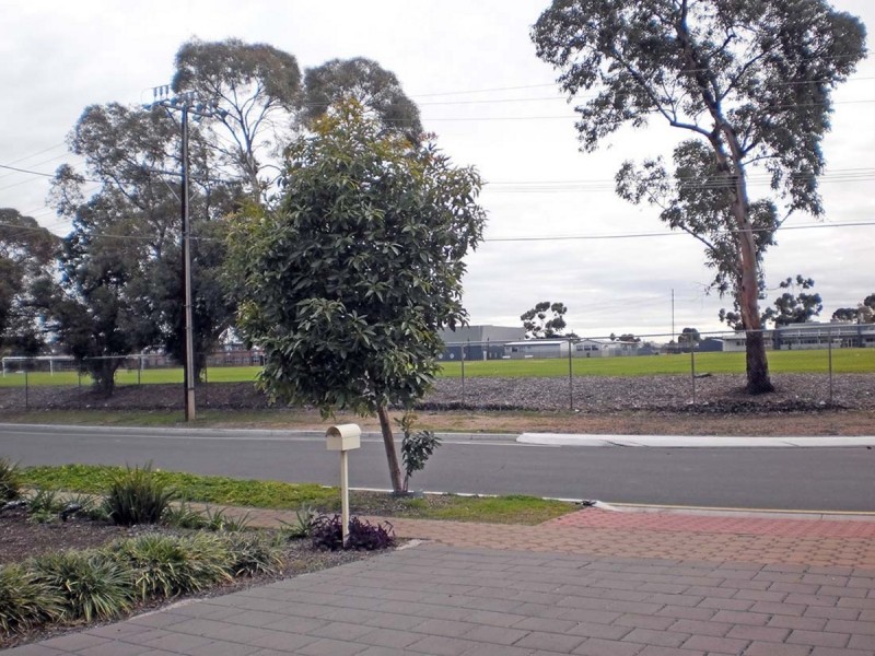 3 Dally Road, Gilles Plains SA 5086