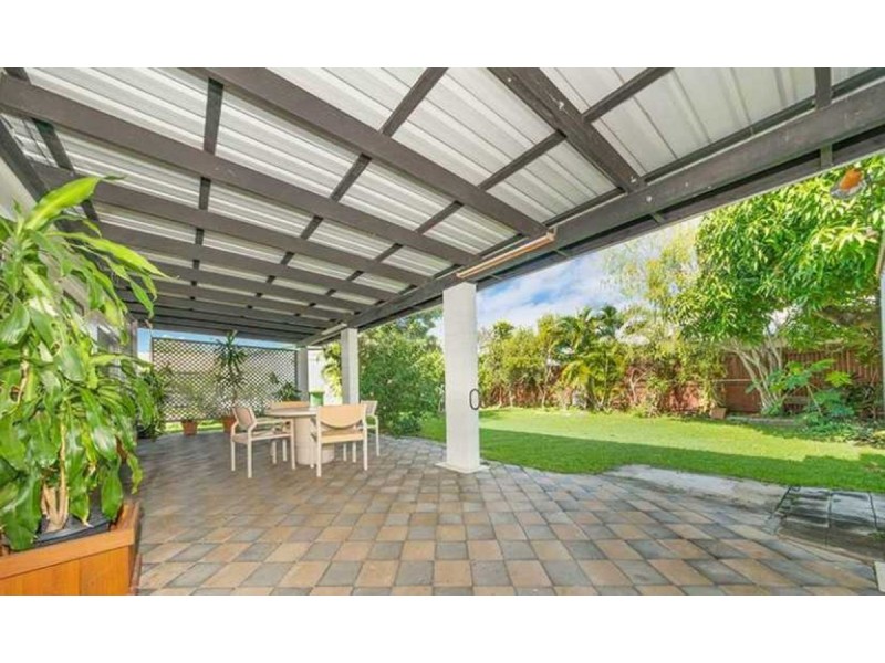 17 Northwest Crescent, Cranbrook QLD 4814