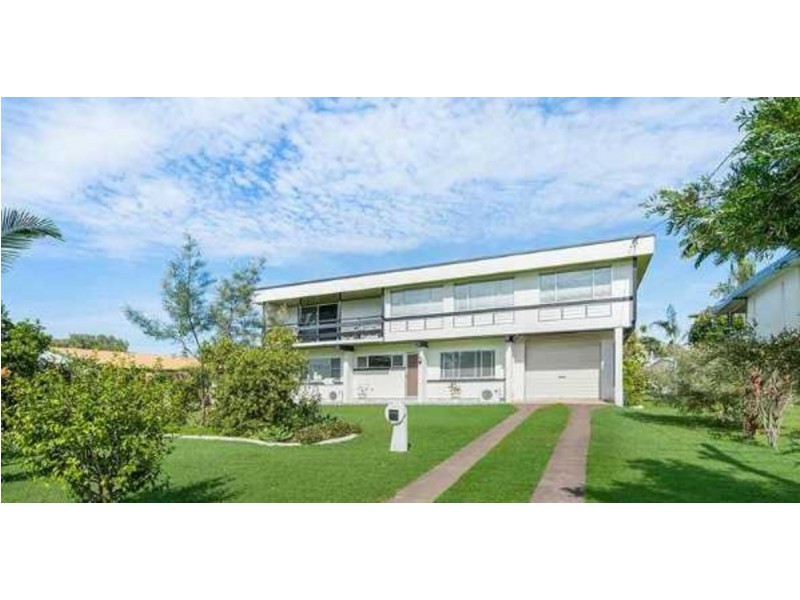 17 Northwest Crescent, Cranbrook QLD 4814