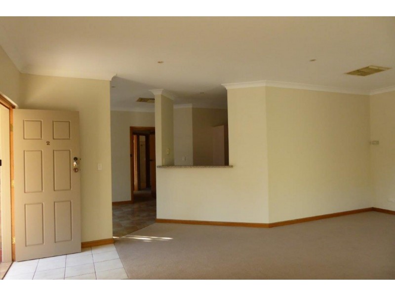 2/65 Barracks Road, Hope Valley SA 5090