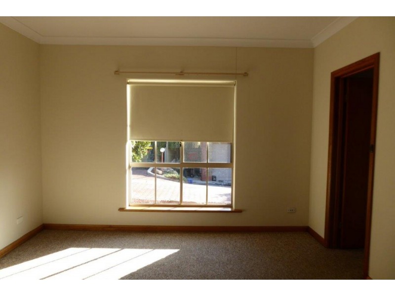 2/65 Barracks Road, Hope Valley SA 5090