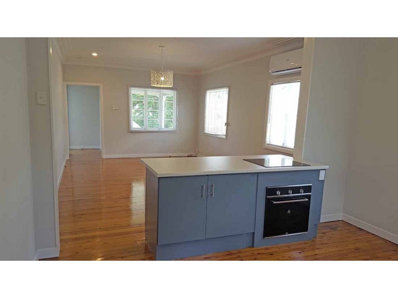 1 Willard Street, Tivoli QLD 4305