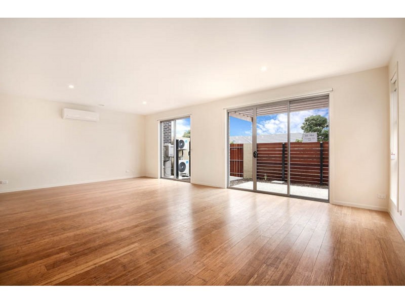 121 Bunjil Way, Knoxfield VIC 3180