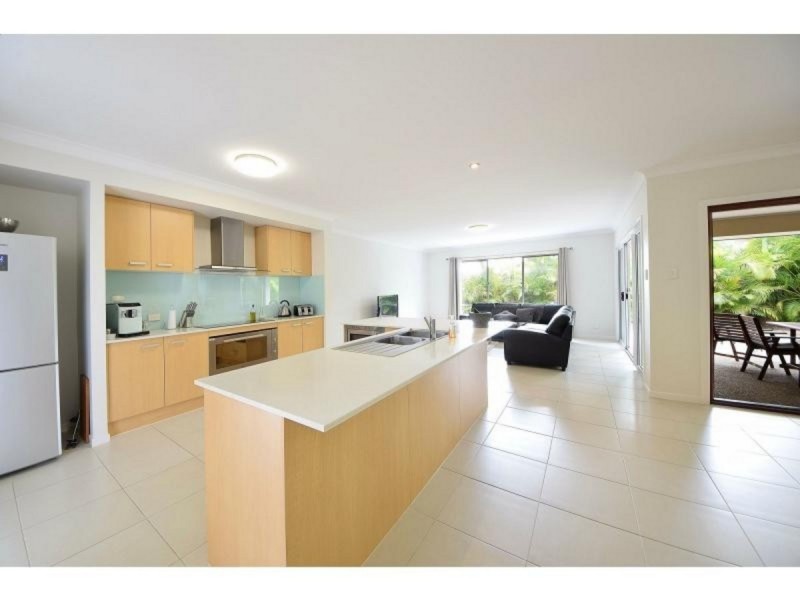 3 Perkins Close, Reedy Creek QLD 4227
