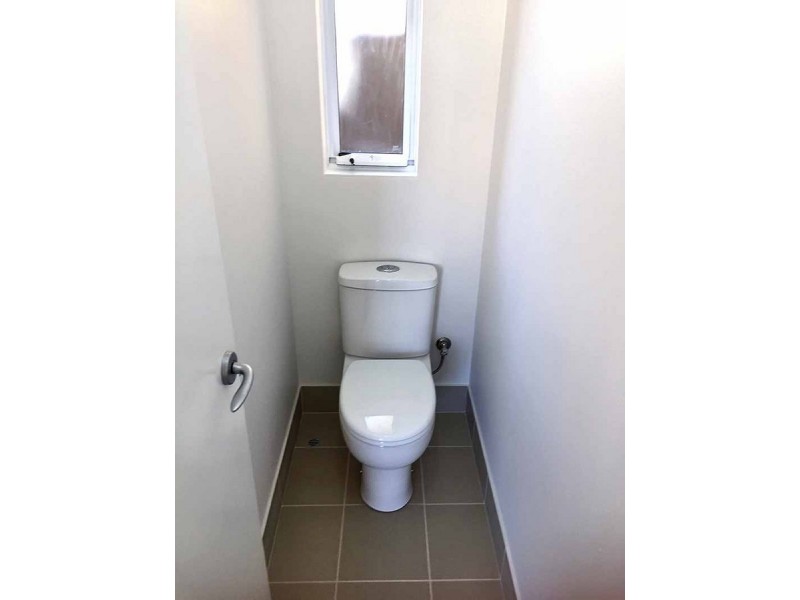 1/16 Macquarie Street, Jindalee WA 6036