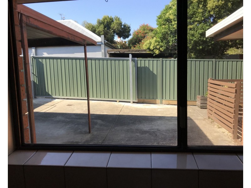 3/530 Victoria Street, Brunswick West VIC 3055