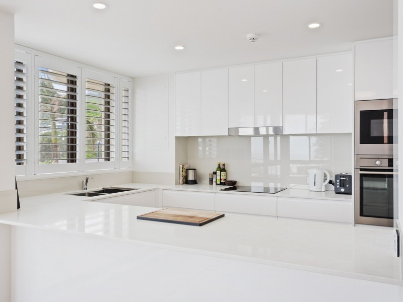 6/60 Goodwin Terrace, Burleigh Heads QLD 4220