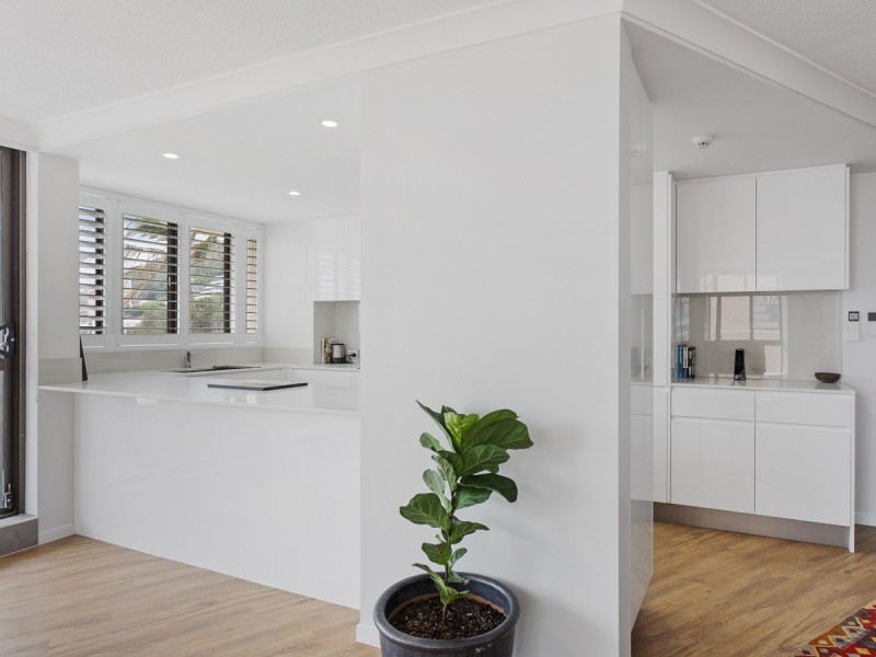 6/60 Goodwin Terrace, Burleigh Heads QLD 4220