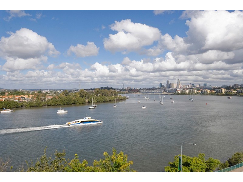 3/35 Hillside Crescent, Hamilton QLD 4007