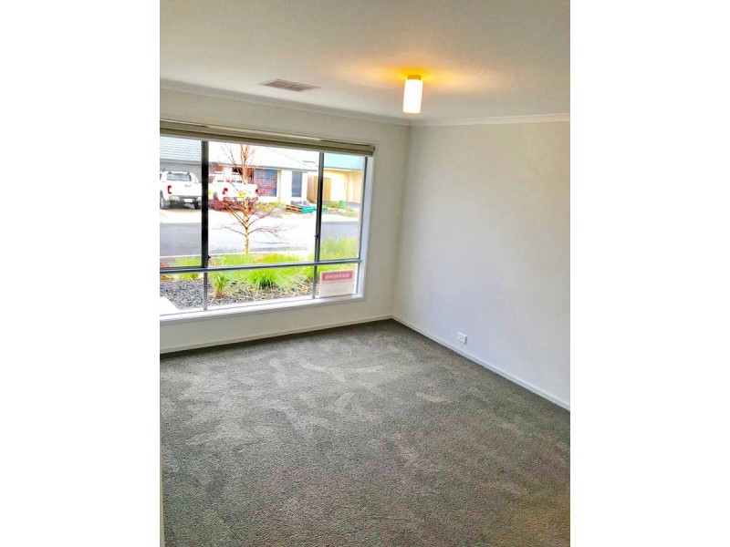 6 Durham Street, Seaford Meadows SA 5169