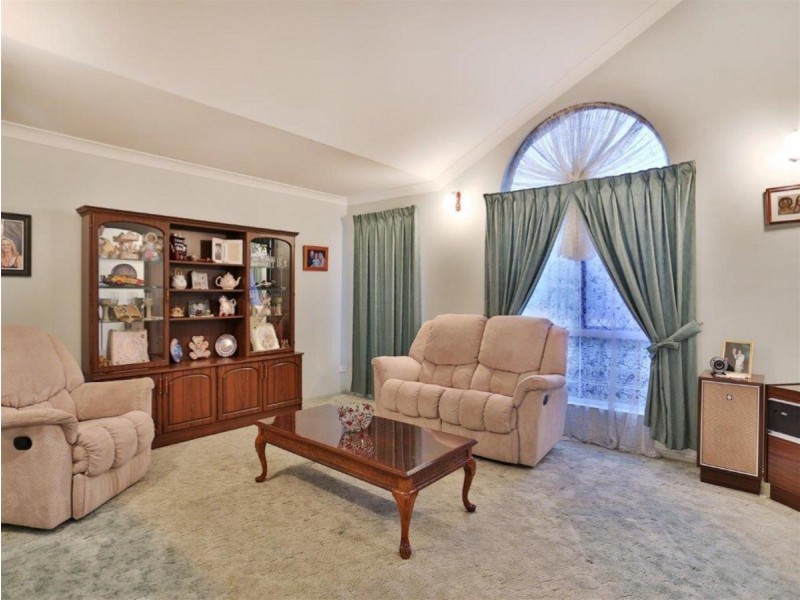 11 Botticelli Street, Mackenzie QLD 4156