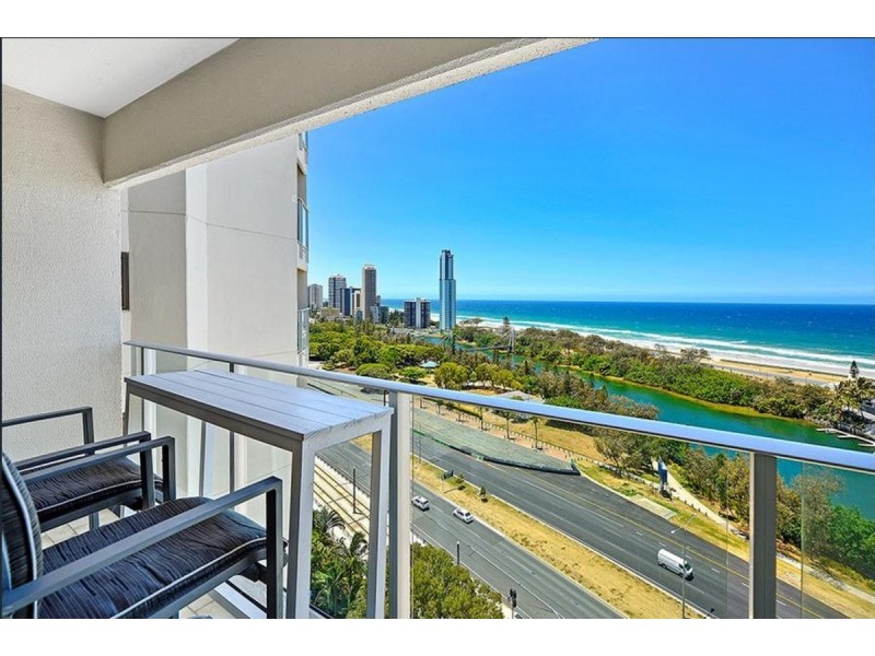 68/2 Admiralty Drive, Surfers Paradise QLD 4217