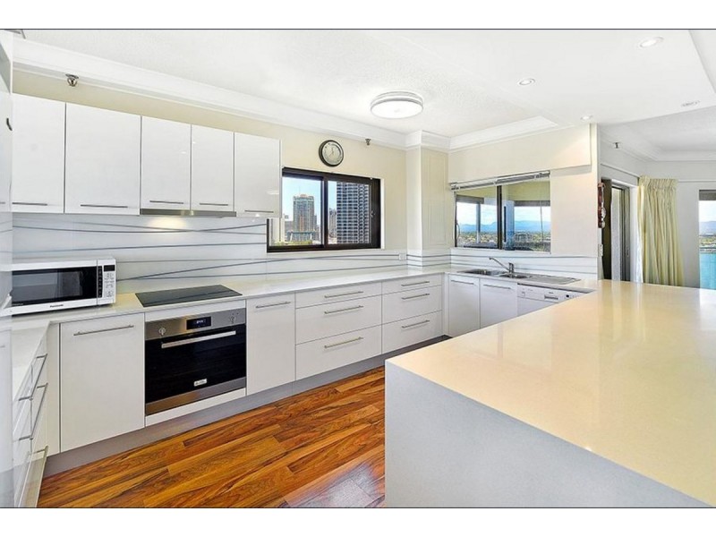 68/2 Admiralty Drive, Surfers Paradise QLD 4217