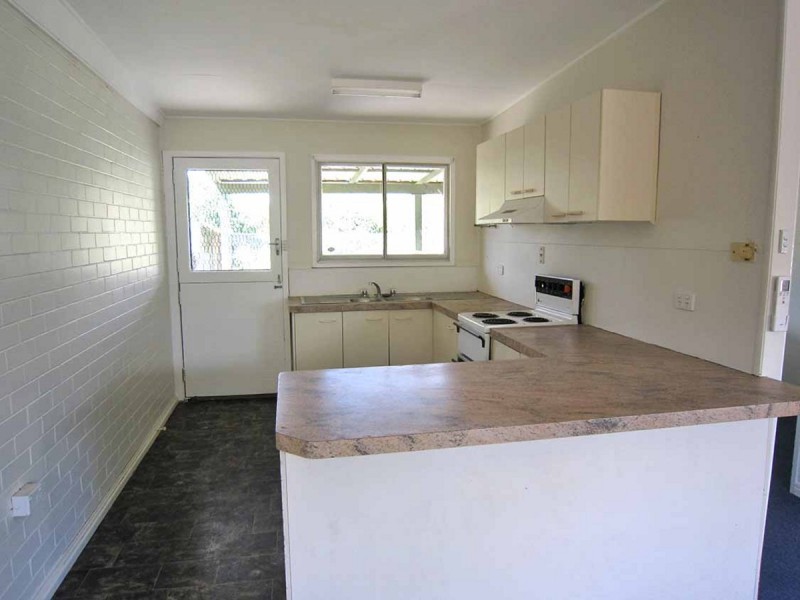 34 Kianawah Road, Wynnum West QLD 4178