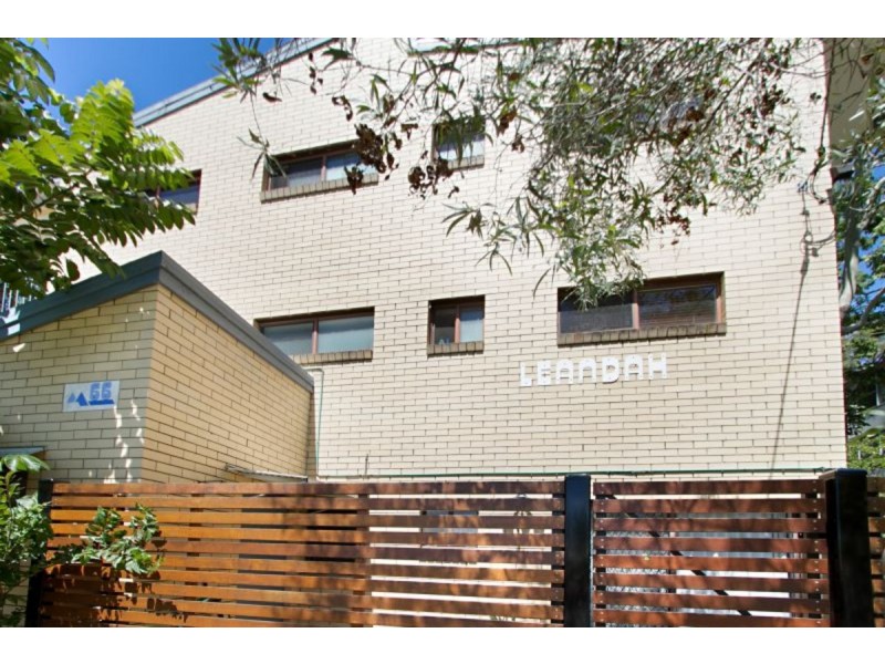 1/66 Mitre Street, St Lucia QLD 4067