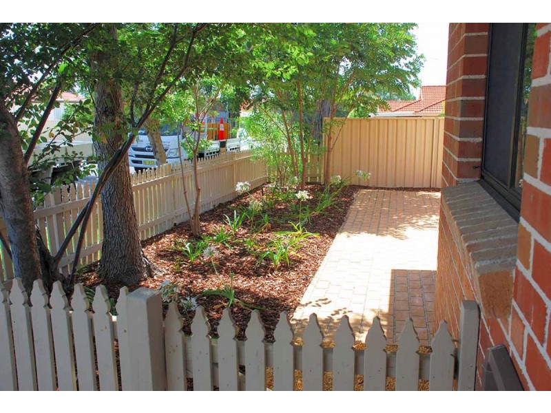 13 Dalby Street, East Corrimal NSW 2518