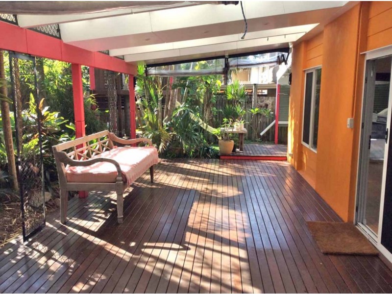 2/15 Hill Street, Sunshine Beach QLD 4567