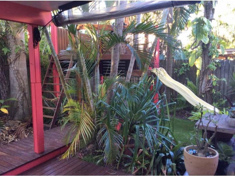 2/15 Hill Street, Sunshine Beach QLD 4567